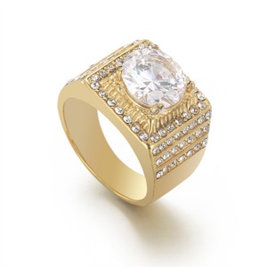 Anillo Grueso de Oro Estilo Hip Hop, Anillos de Dedo Personalizados de Acero Inoxidable con Circonita - Product Image 3