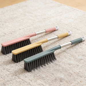 Grande brosse de nettoyage pour lit, petite balayette de chambre à coucher, brosse à poussière, brosse de nettoyage pour draps à long manche et poils doux - Product Image 1