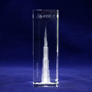 Bloque de Cristal 3D del Burj Khalifa, Cubo Tallado, Pisapapeles MH-F0460 - Product Image 1