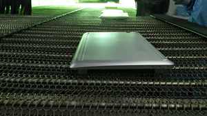 6 aixs brazo automático robot pintura en aerosol colgante instalado con plato giratorio equipado con pintura de cabina de pulverización en seco - Product Image 6