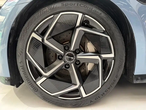 BYD Seal Modello 2022, Veicolo Elettrico Puro a Trazione Posteriore con Autonomia di 700 km, Auto di Medie Dimensioni in Ottime Condizioni - Product Image 4