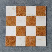 Carrelage personnalisé populaire en marbre coloré à motif damier pour sols intérieurs de cuisine et salle de bain