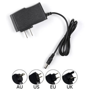 Adattatore di Alimentazione Switching Best Seller con Luce LED, Uscita <span class=keywords><strong>12</strong></span> <span class=keywords><strong>Volt</strong></span> DC, Connettori 5.5*2.5mm e 5.5*2.1mm, Spine EU e UK per Strisce LED - Product Image 3