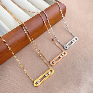 Nouveauté 2024 : Collier ras-du-cou géométrique en acier inoxydable plaqué or 18 carats, inaltérable, avec 3 pierres de zirconia mobiles - Product Image 5