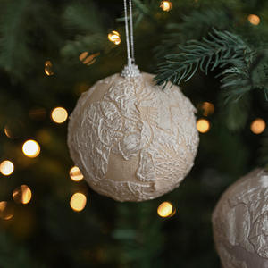 Nouvelle <span class=keywords><strong>boule</strong></span> <span class=keywords><strong>de</strong></span> Noël en mousse autocollante <span class=keywords><strong>de</strong></span> 8 cm à motifs pour arbre <span class=keywords><strong>de</strong></span> Noël et décoration <span class=keywords><strong>de</strong></span> fenêtre à suspendre - Product Image 4