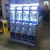 Machine distributrice commerciale compacte de mini-poupées, thème bonbons néon LED, type attrape-jouets d'arcade, pour magasins de détail et cinémas
