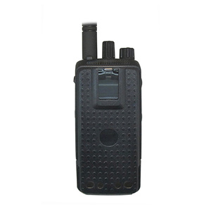 ราคาขายส่ง XiR P6600i วิทยุสื่อสาร VHF แบบสองทาง เครื่องส่งรับวิทยุแบบพกพา - Product Image 1