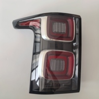 Feu arrière gauche extérieur à LED de haute qualité avec clignotant LR135424 pour Land Rover Range Rover Vogue L405 avec garniture foncée