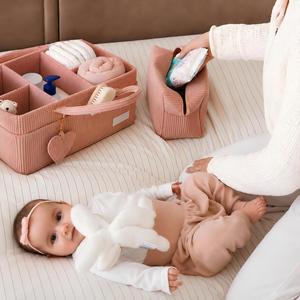 Panier de rangement portable pour la crèche avec compartiments amovibles, organiseur de couches pour bébé, accessoires essentiels pour nouveau-nés - Product Image 3