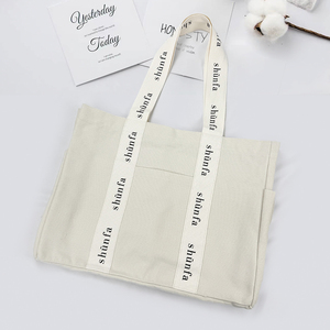 Bolso grande de algodón de lona para compras con logotipo impreso personalizado de playa para estudiantes universitarios de maquillaje portátil de lujo ecológico para mujer - Product Image 4