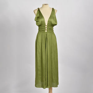 Approvisionnement direct d'usine 100% robe en polyester vente chaude robe respirante à col en V - Product Image 1