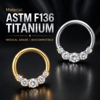 Anneau de nez en titane de qualité implantable ASTM-F136 avec 5 diamants ronds en zircon, clicker de septum, bijoux de piercing corporel tendance