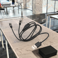 Chargeur de lunettes intelligentes USB magnétique 4 en 1 avec câble tressé en PVC pour montres intelligentes (Honor Band 3/4)