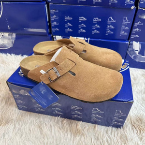 Sandales Birkenstock 2026 les plus vendues en cuir véritable, semelle souple antidérapante, sabots plats pour la plage et l'extérieur - Product Image 5