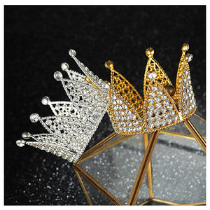 Corona Nuziale in Metallo Dorato, Tiara Semplice ed Elegante, Corona da Sposa 2020 - Product Image 2