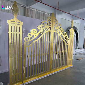 Arco de Boda Personalizado LEDA Profesional con Forma de Puerta de Castillo, Color Dorado, Acrílico, Moderno y Elegante, para Uso en Interiores/Exteriores - Product Image 4