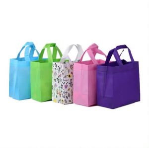 Bolsa de Compras Económica y Ecológica para Carnaval, con Diseño de Flores Coloridas Ultrasónicas, Precio Razonable, para Hombre y Mujer, de Tela No Tejida - Product Image 1