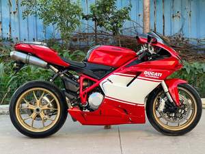 Motocicleta Italiana Superbike Ducati 848 <span class=keywords><strong>600</strong></span>-1000CC, 6 Velocidades, Embrague Húmedo, Chasis Trellis, Control DTC, Rendimiento en <span class=keywords><strong>Pista</strong></span> y Carretera - Product Image 2