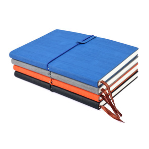 Cuaderno de Cuero Personalizado Multicolor con Papel Grueso y Rayado Universitario FOSKA A5 para Estudiantes, Colegas, Escritores y Personas con Objetivos - Product Image 1