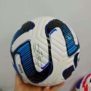 Balón de fútbol profesional Fútbol 2026 World Thickened PU Thermal Bonded Tamaño 5 Logotipo OEM personalizado para tren de carreras - Product Image 5