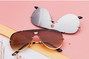 Moda donna Vintage Diamond Cut Ocean Lens occhiali da sole piccoli occhiali da sole rettangolari senza montatura 2022 occhiali da sole River Men Metal <span class=keywords><strong>Age</strong></span> - Product Image 5