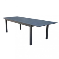 Table de salle à manger extérieure moderne, durable et extensible 180/240 cm |   Cadre entièrement en alliage d'aluminium |   Plateau en métal à lattes léger |   Cour intérieure