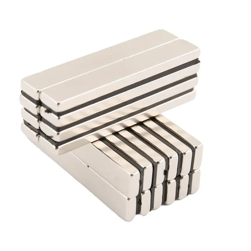 Campione gratuito N42 terre Rare dimensioni personalizzate permanenti magnete Super potente di buona qualità a buon mercato