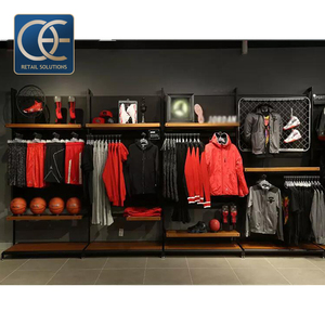 Espositori in Metallo per Negozi al Dettaglio, Vetrine per Negozi di Scarpe Sportive, Design d'Interni per Negozi di Articoli Sportivi - Product Image 4