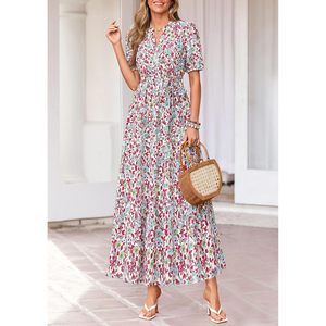 Robe longue d'été pour femme, style bohème, à fleurs, manches courtes, col en V, coupe trapèze, tenue décontractée pour la plage et les vacances - Product Image 2
