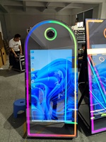 Mesin Photo Booth Cermin Ajaib 65 Inci RGB LED Kios Selfie Pernikahan, Terhubung dengan Kamera dan Printer untuk Sewa Acara Pernikahan