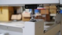 Sampel Gratis Teknologi Inovatif Terbaru Printer Flatbed UV I3200 9060 dengan Kamera, Lebih Mudah Dioperasikan dan Produktivitas Tinggi