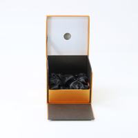 Boîte cosmétique avec couvercle et base orange, finition métallique, logo personnalisé, emballage cadeau haut de gamme