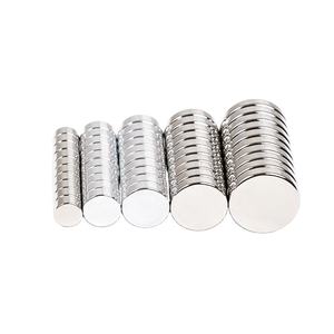 D <span class=keywords><strong>1mm</strong></span> 2mm 3mm 4mm 5mm 6mm 8mm 10mm 12mm 15mm 20mm N35 N42N52ネオジムラウンドマグネット希土類NdFebディスクマグネット - Product Image 2