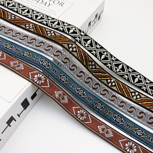 Vente en gros de sangles brodées jacquard personnalisées, textile de maison, garniture de sangle tressée ethnique pour sac/vêtement/<span class=keywords><strong>Homedeco</strong></span> - Product Image 4