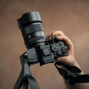 Objectif à focale fixe autofocus <span class=keywords><strong>Voigtlander</strong></span> 35/55 mm F1.8 Evo plein format pour appareils <span class=keywords><strong>photo</strong></span> hybrides à monture E/Z - Product Image 2