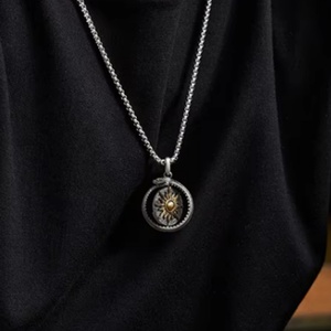 Collier en acier inoxydable avec pendentif soleil, médaille pièce, design personnalisé, bijoux vintage tendance, chaîne pour homme, serpent Ouroboros - Product Image 6