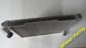 Todo el radiador de aluminio B M W 7 E23 728/730; 725i/732i/733i/735i M30 AT 1977-1986 - Product Image 2