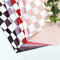 Papier d'emballage de fleurs imperméable personnalisé en usine Fournitures de bouquet de fleuriste lumineux Papier d'emballage floral imperméable