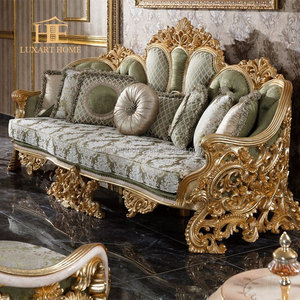 Ensemble de canapés européens classiques de luxe sculptés à la main avec revêtement en tissu rembourré en éponge pour le salon d'un appartement - Product Image 4