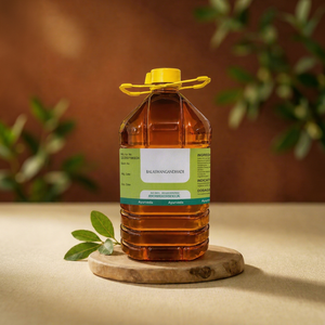 Aceite Herbal para el Cuidado de la Salud Balaswangadadi Thailam, Capacidad de 5 Litros, Certificado ISO, Modelo FO172, Kerala Chamakkatt Herbal, 2 Años - Product Image 1