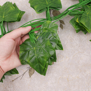 Lierre artificiel Hua Qianyun 200cm+ Feuilles vertes en soie Décoration de mariage et de maison - Product Image 2