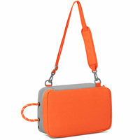 Sac de rangement polyvalent en nylon durable pour chaussures de football et de basketball - Sac de sport portable avec fermeture éclair, design moderne et minimaliste pour