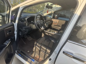 Honda Odyssey 2022 EHEV Hybrid MPV Auto Usata - Product Image 2