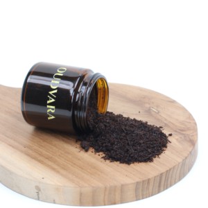 Bukhur Oudvara, Infusión Aromática Tradicional, Aroma Amaderado Intenso y Duradero, para Rituales Espirituales en el Hogar, Uso en Primavera/Verano/Otoño - Product Image 1