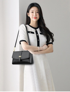 Bolsos cruzados de diseño de moda, bolsos de hombro de cuero PU de alta calidad, bolsos de mano casuales de lujo para mujer - Product Image 4