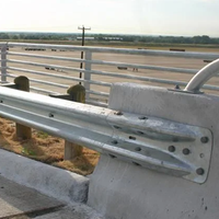 Terminal Ekor Ikan untuk Tri Beam Guardrail Penghalang Keselamatan Jalan Raya Bahan Q235/Q345 Galvanis Celup Panas