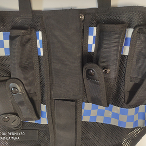 เสื้อกั๊กนิรภัยสีดำสะท้อนแสง - Product Image 2