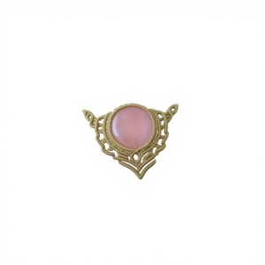 สร้อยคอจี้เชือกป่านชุบทอง 14K จาก HARI OM CREATIONS ประดับด้วยหินธรรมชาติสีชมพู ดีไซน์เรขาคณิตสไตล์โบฮีเมียน เหมาะสำหรับทั้งชายและหญิง หินประจำเดือนเกิดเดือนกรกฎาคม - Product Image 2