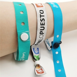 Bracelets à serrure baril pas cher <span class=keywords><strong>bracelet</strong></span> <span class=keywords><strong>bracelet</strong></span> en <span class=keywords><strong>tissu</strong></span> de <span class=keywords><strong>festival</strong></span> personnalisé avec serrure en bambou recyclé - Product Image 5