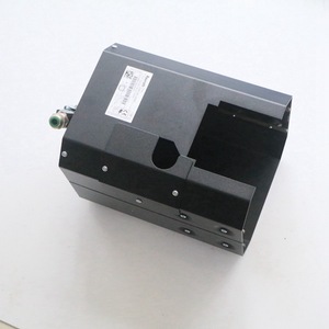 Ventilateur de moteur servo Rexroth R911325861 LEM-AB-140T-21-NNNN AC miniature industriel 230V pour installation en boîtier - Product Image 1